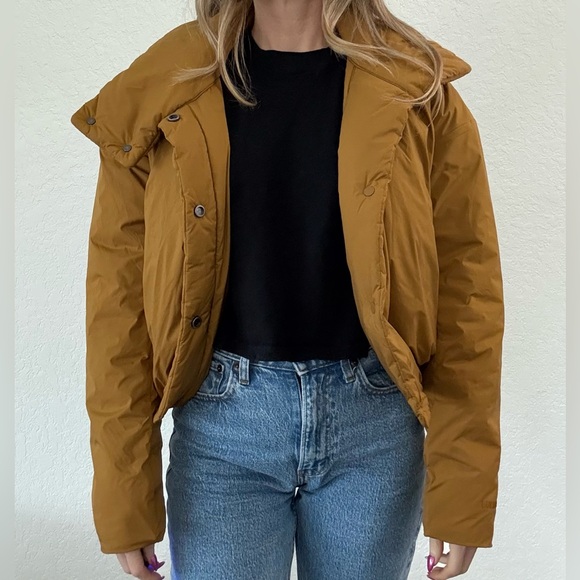 Lululemon Pure Puff Jacket | Size 6 | Spiced Bronze - Picture 4 of 12